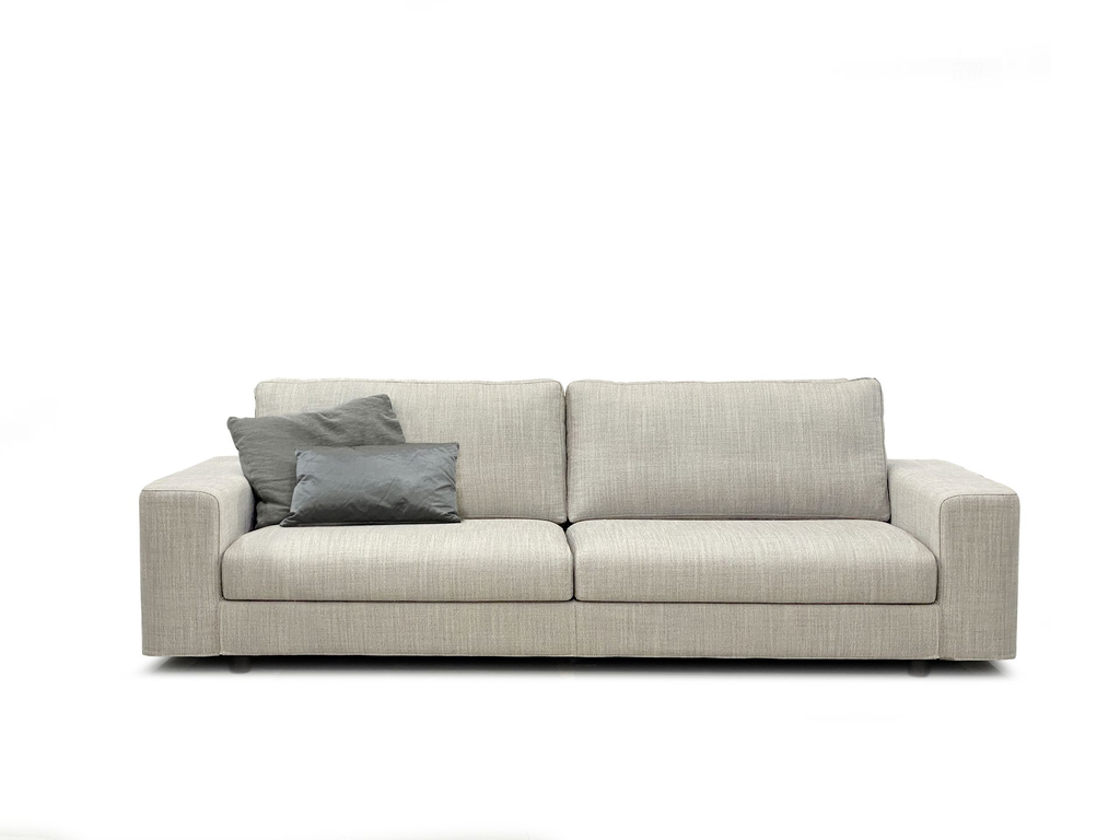Definy grassoler 03 sofa.webp