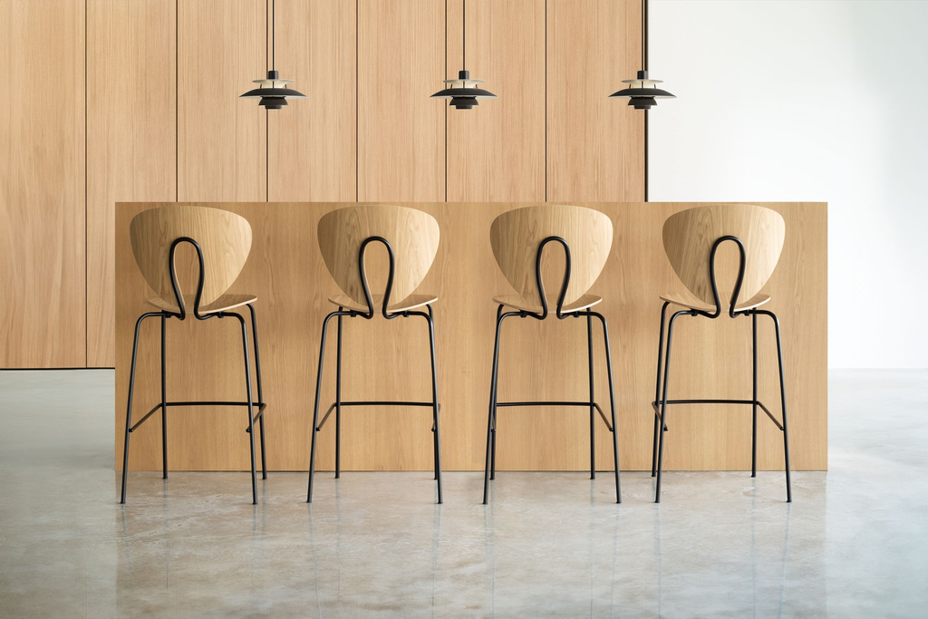 stua-ambients-globus-stool.webp