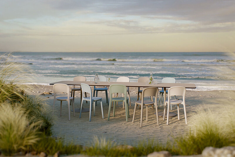 noovo-outdoor-scene.webp