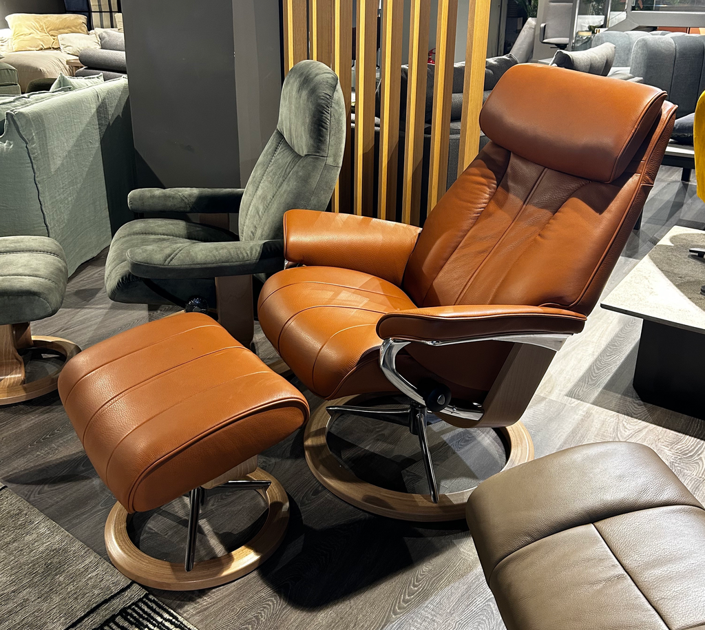 Stressless® Paul (M) Signature sillón c/puf outlet
